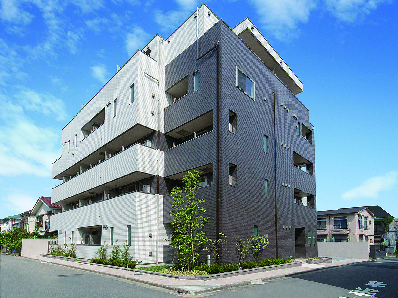 ５階建て賃貸住宅