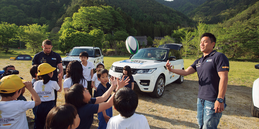 大畑さんとウィリアムズさんと小学生