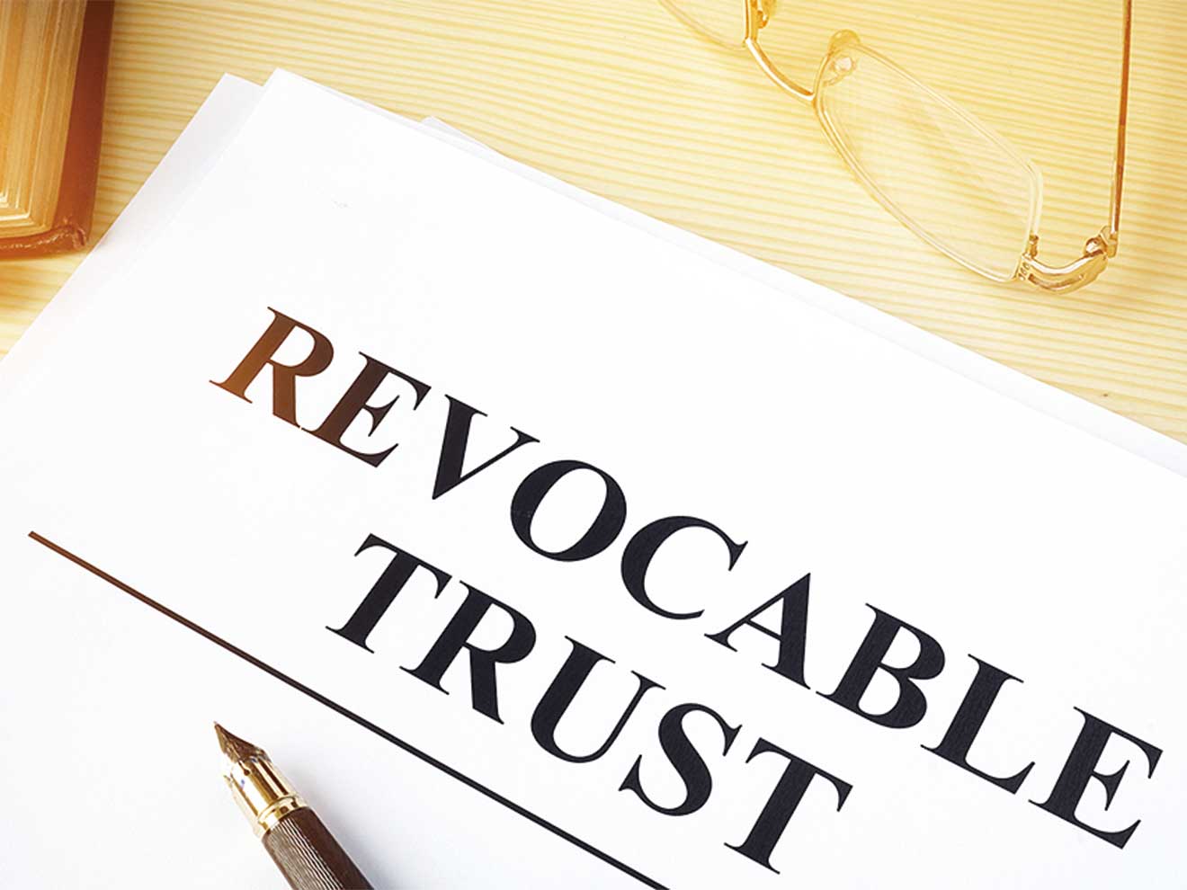 REVOCABLE　TRUST