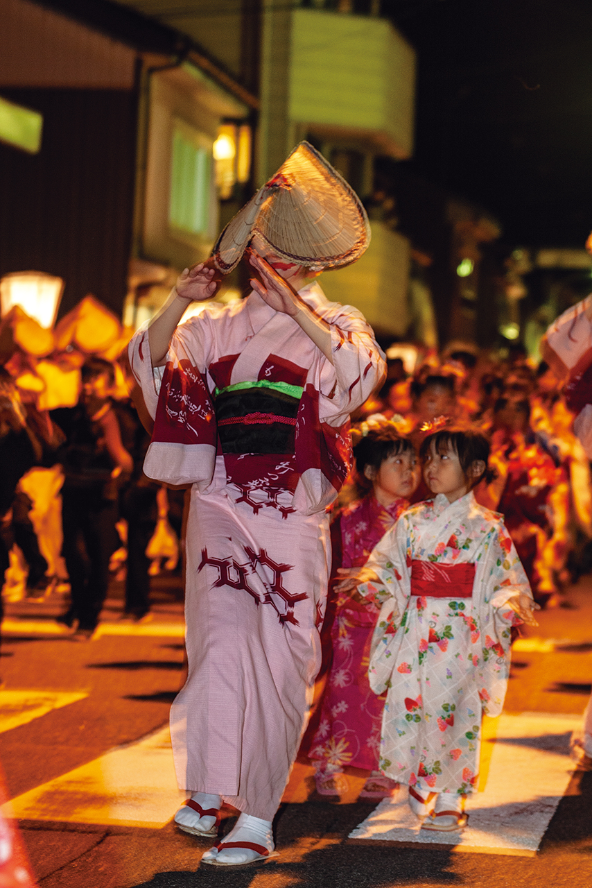 八尾　風の盆子供